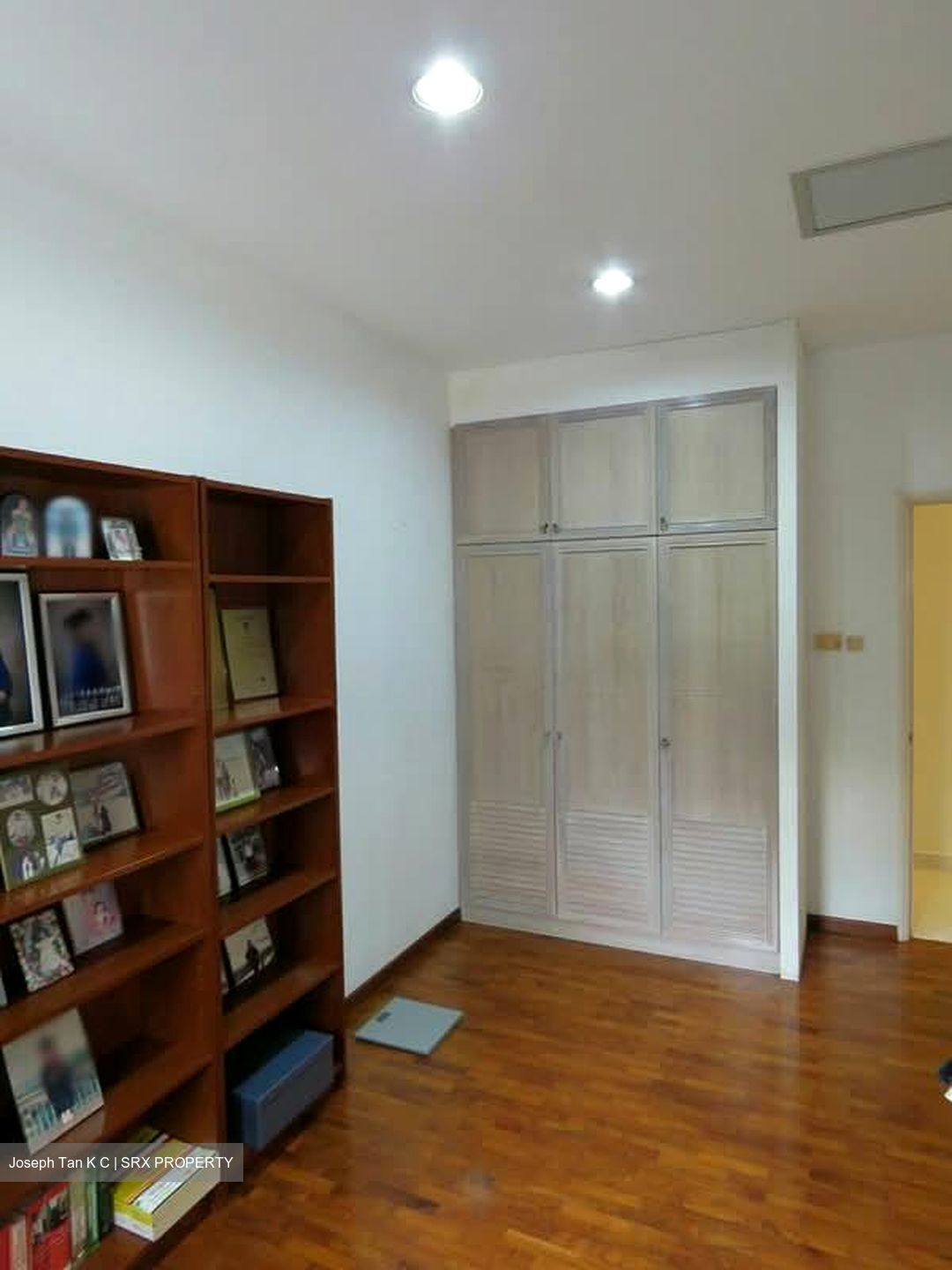 The Summit (D16), Condominium #601129031
